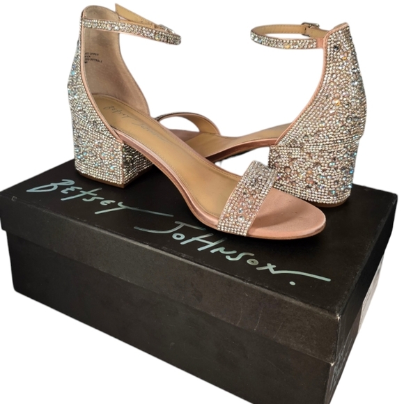 Betsey Johnson Mari Bejeweled heels 8.5 - Picture 1 of 9